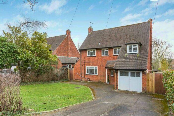 4 Bedroom Detached House To Rent In Moffats Lane, Brookmans Park, Hertfordshire, AL9