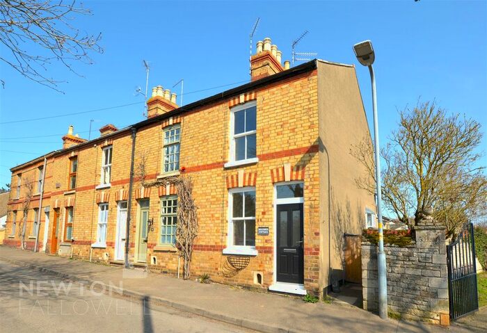 2 Bedroom Terraced House To Rent In St. Peters Terrace, Water Furlong, Stamford, PE9