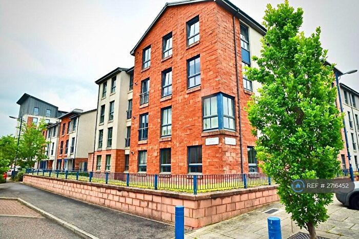 2 Bedroom Flat To Rent In Richmond Park Gardens, Glasgow, G5