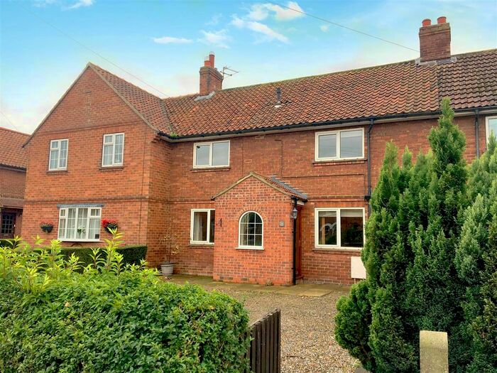 4 Bedroom Terraced House To Rent In Prospect Terrace, Newton On Ouse, York, YO30