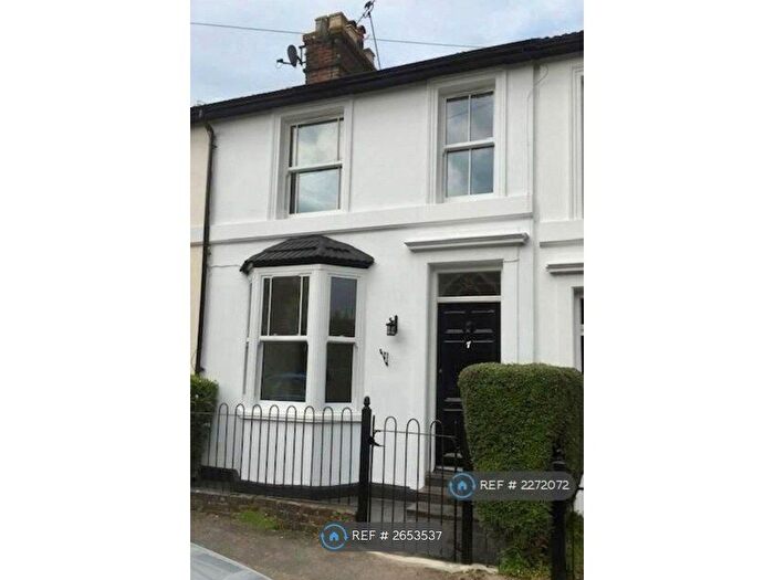 3 Bedroom Terraced House To Rent In Hardwicke Road, Reigate, RH2