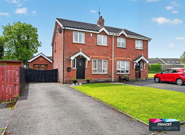 3 Bedroom Semi-Detached House For Sale In Arindale, Maghaberry, BT67