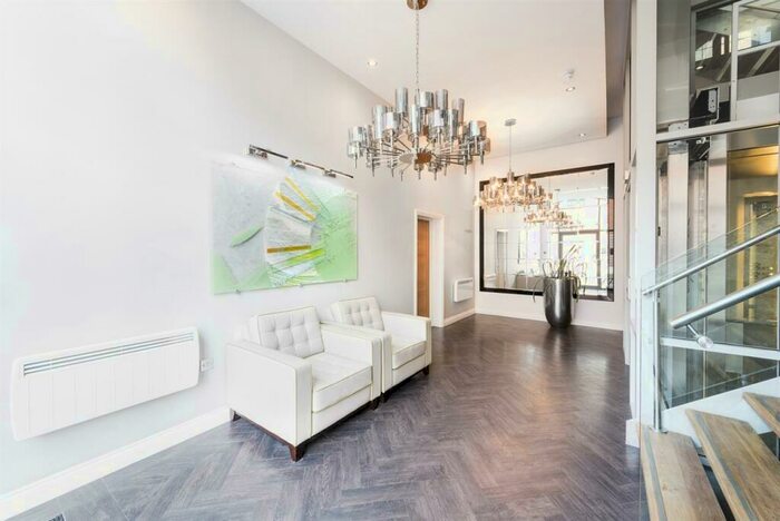 2 Bedroom Apartment To Rent In The Leasowes, Main Street, Solihull, B90