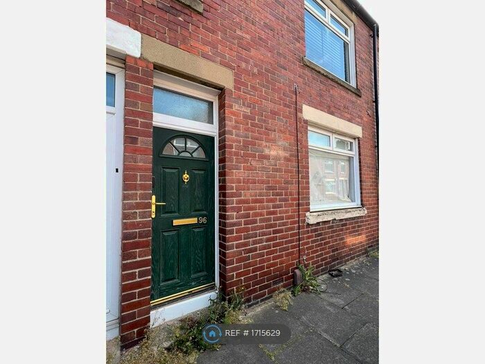 3 Bedroom Flat To Rent In Collingwood Street, Hebburn, NE31