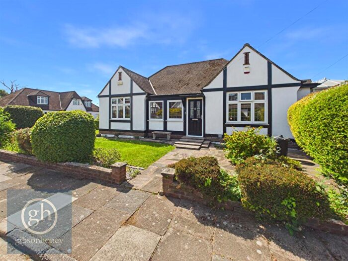 3 Bedroom Detached Bungalow To Rent In Keswick Gardens, Ruislip, HA4