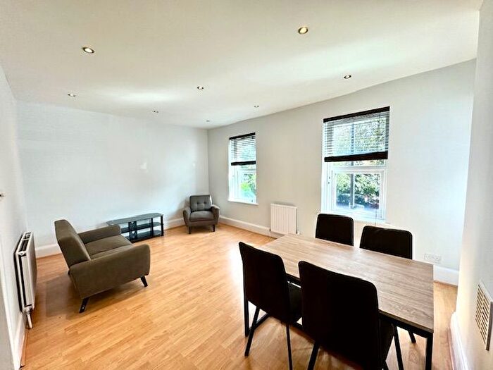 1 Bedroom Flat To Rent In Lower Clapton Road, London, E5