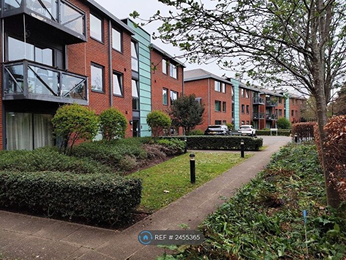 1 Bedroom Flat To Rent In Union Lane, Isleworth, TW7