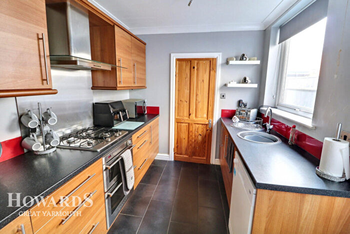 3 Bedroom Terraced House For Sale In Alderson Road, Great Yarmouth, NR30