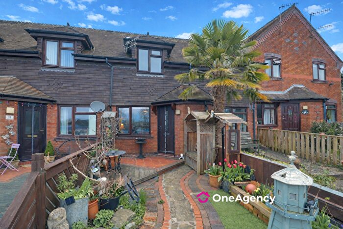 2 Bedroom Town House For Sale In Pebble Mill Street, Festival Park, Stoke-on-Trent, ST1