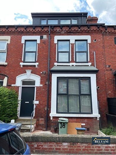1 Bedroom Flat To Rent In Grange Terrace, Leeds, LS7