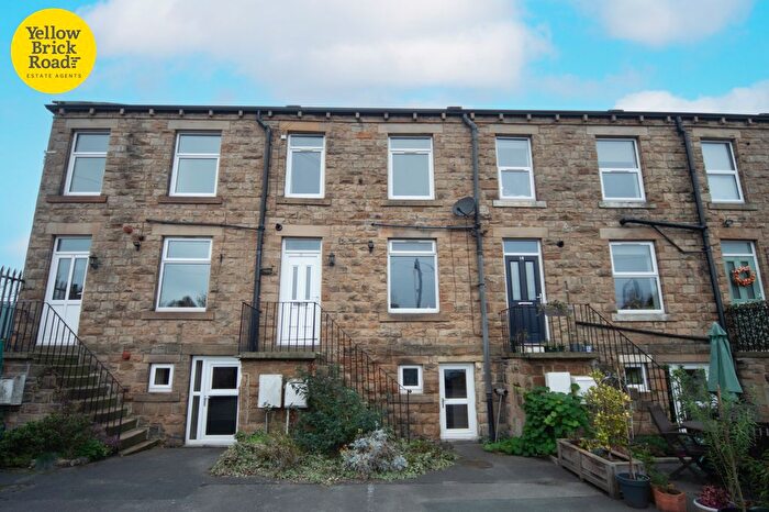 2 Bedroom Terraced House To Rent In Hurst Lane, Mirfield, West Yorkshire, WF14