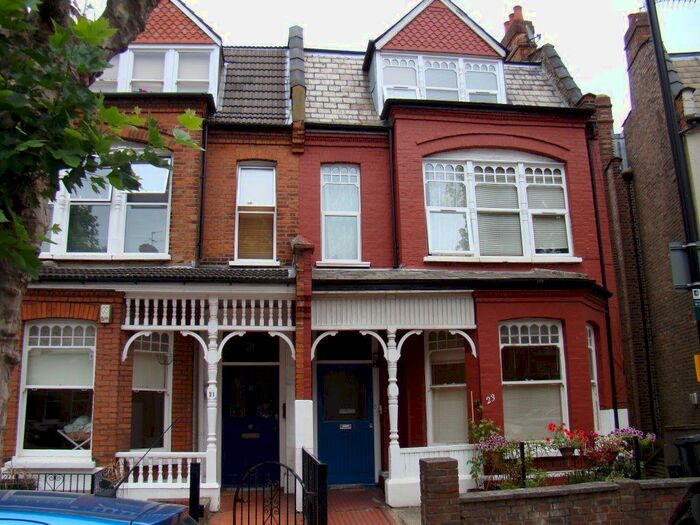 1 Bedroom Flat To Rent In Kings Avenue, London N10