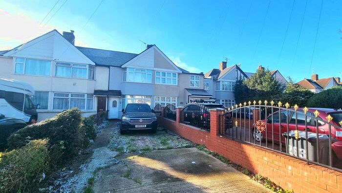 3 Bedroom Terraced House To Rent In Uxbridge Road, Feltham, TW13