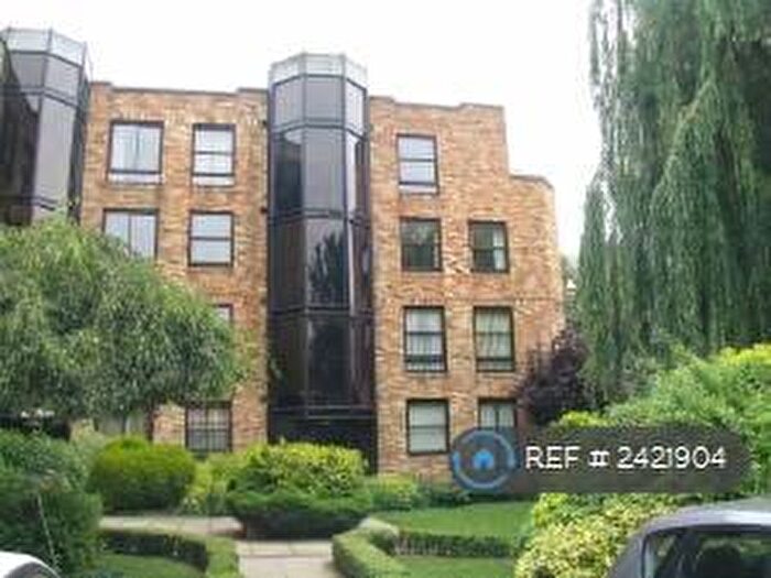 Studio To Rent In Manhattan Drive, Cambridge, CB4