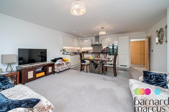 2 Bedroom Apartment To Rent In Royal Engineers Way, Millbrook Park, London, NW7