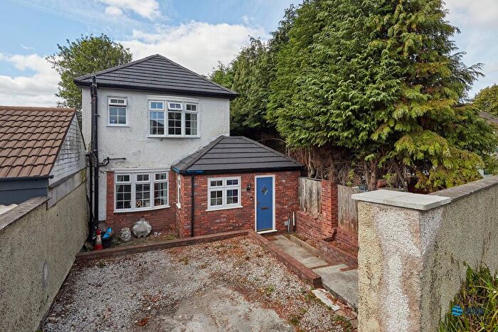 2 Bedroom Detached House For Sale In Queens Drive, Mossley Hill, L18