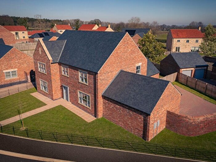 4 Bedroom Detached House For Sale In Kneeton Lane, Middleton Tyas, DL10