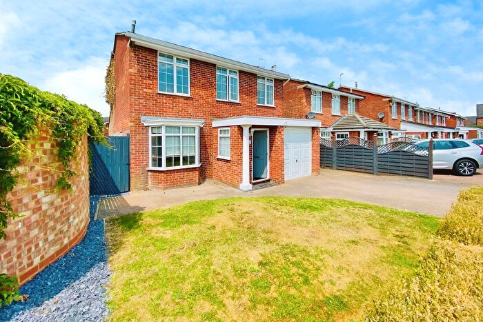 4 Bedroom Detached House For Sale In Orchard Way, Syston, LE7