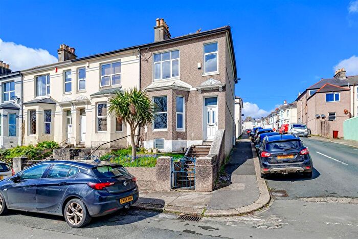 3 Bedroom End Terrace House For Sale In South View Terrace, Plymouth, PL4