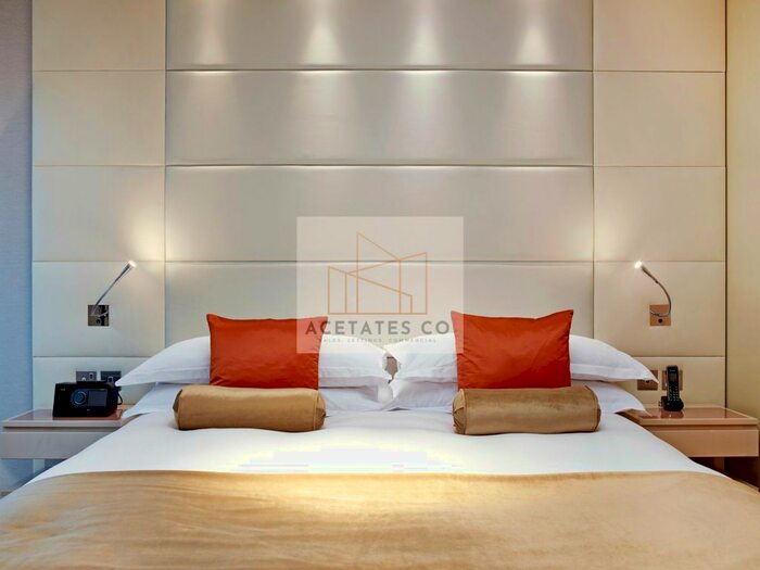 1 Bedroom Flat To Rent In Lower Thames Street, Fenchurch, London, EC3R