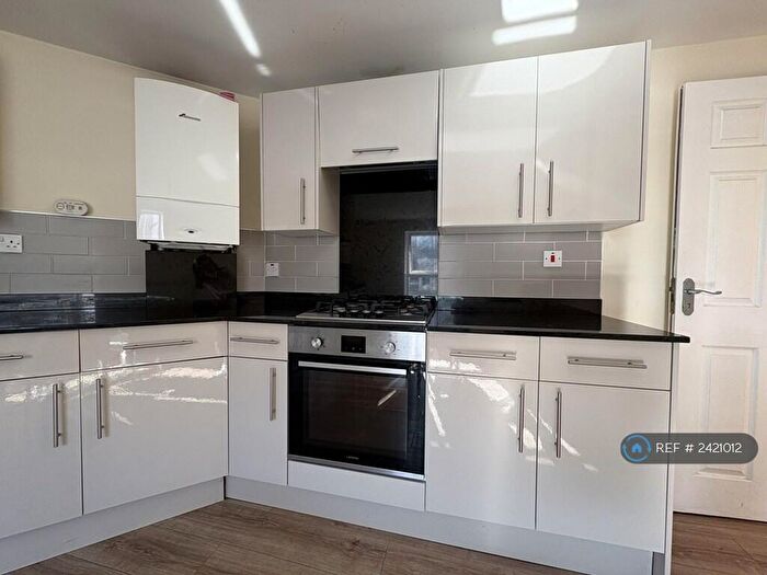 2 Bedroom Flat To Rent In St Paul's, Bristol, BS2