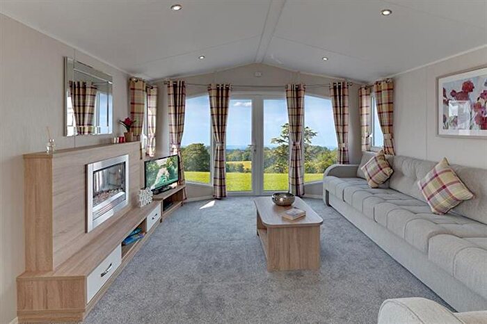 3 Bedroom Mobile/park Home For Sale In Talybont, LL43