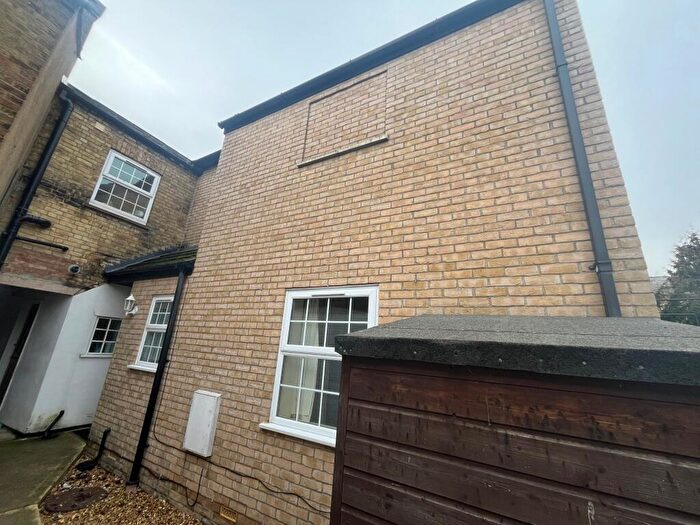 2 Bedroom Semi Detached House To Rent In High Street, Chatteris, PE16