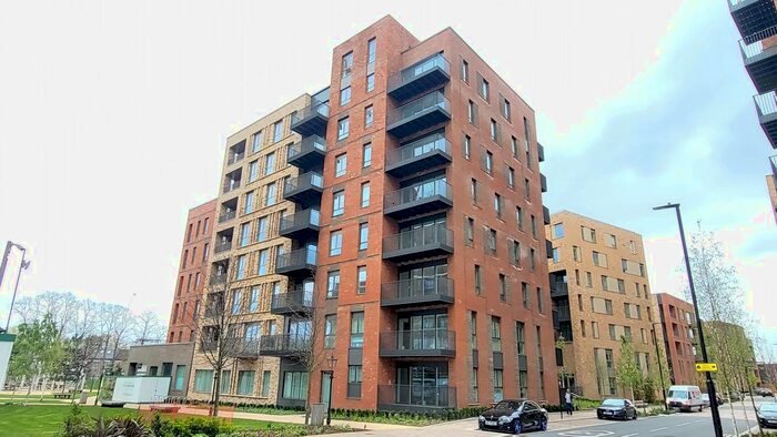 3 Bedroom Maisonette To Rent In Mary Neuner Road, London, N8