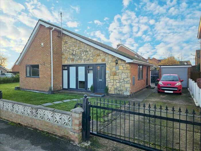 3 Bedroom Detached Bungalow For Sale In Winchelsea Road, Ruskington, NG34