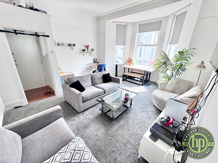 1 Bedroom Apartment To Rent In Moor View Terrace, Mutley, Plymouth, PL4