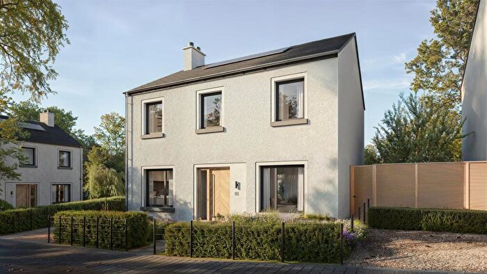 3 Bedroom Detached House To Rent In Y Bluen Goch, Dwygyfylchi, LL34