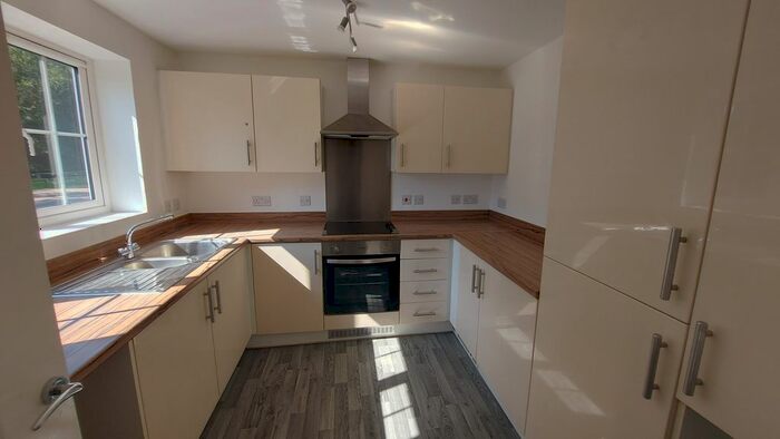 4 Bedroom End Of Terrace House To Rent In St. Mawes Close, Rickmansworth, WD3