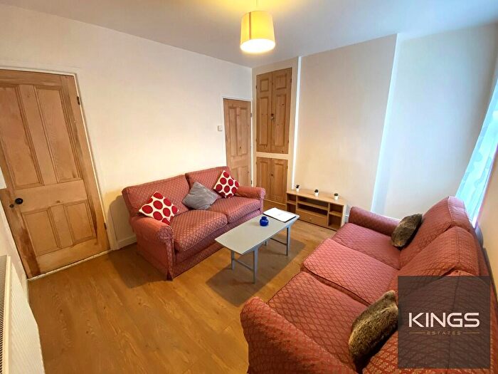 3 Bedroom Terraced House To Rent In Purbrook Road, Portsmouth, PO1