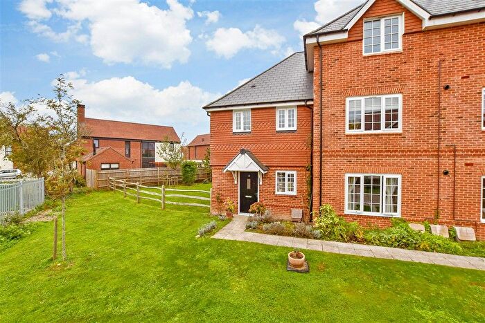 1 Bedroom Maisonette For Sale In Marjoram Avenue, Cranleigh, Surrey, GU6