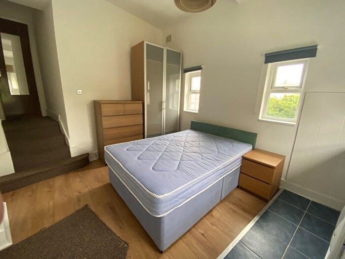 Studio To Rent In Studio Flat @Dalston/Stoke Newington, N16