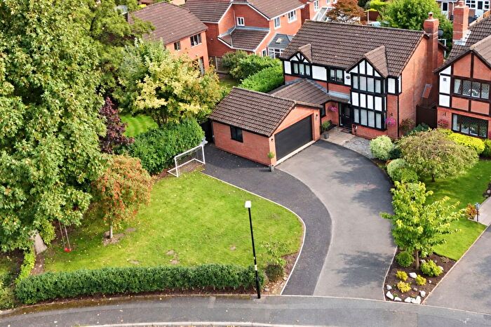 4 Bedroom Detached House For Sale In Orchard Drive, Whittle-Le-Woods, PR6