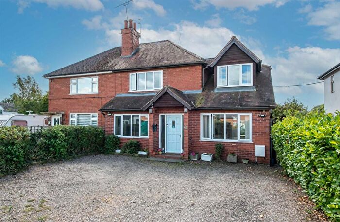 4 Bedroom Semi-Detached House For Sale In Weston Road, Aston-On-Trent, Derby, DE72