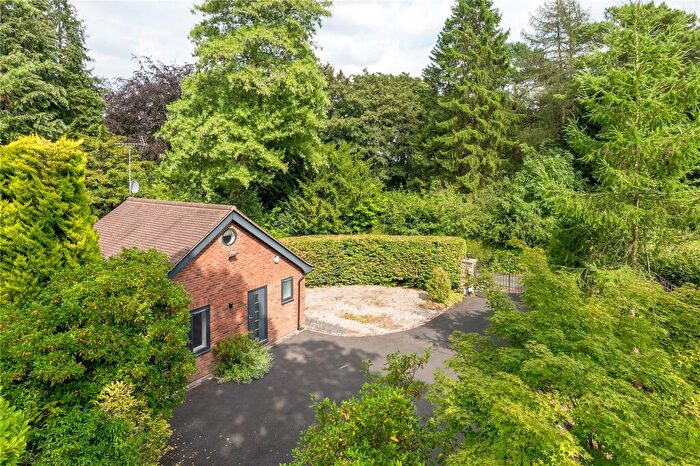 1 Bedroom Detached House For Sale In Saddleback Drive, Castle Hill, Prestbury, Cheshire, SK10