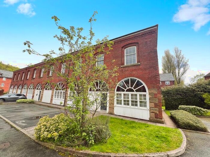 1 Bedroom Flat To Rent In Fletcher Court, Ringley Lock, Stoneclough - Bed Apartment, M26