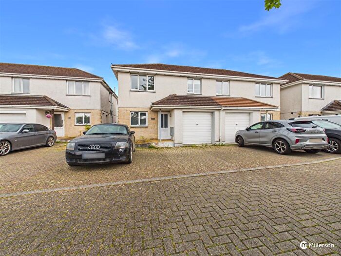4 Bedroom Semi Detached House For Sale In Polvelyn Parc, Hayle, TR27
