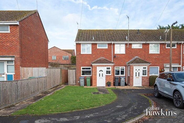 2 Bedroom End Of Terrace House For Sale In Betjeman Avenue, Royal Wootton Bassett, SN4