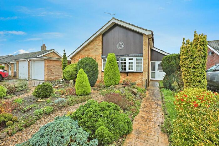 2 Bedroom Detached Bungalow For Sale In Mount Close, Swaffham, PE37