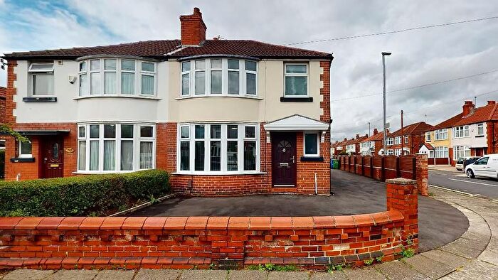 5 Bedroom Semi Detached House To Rent In Alan Road, Withington, Manchester, M20