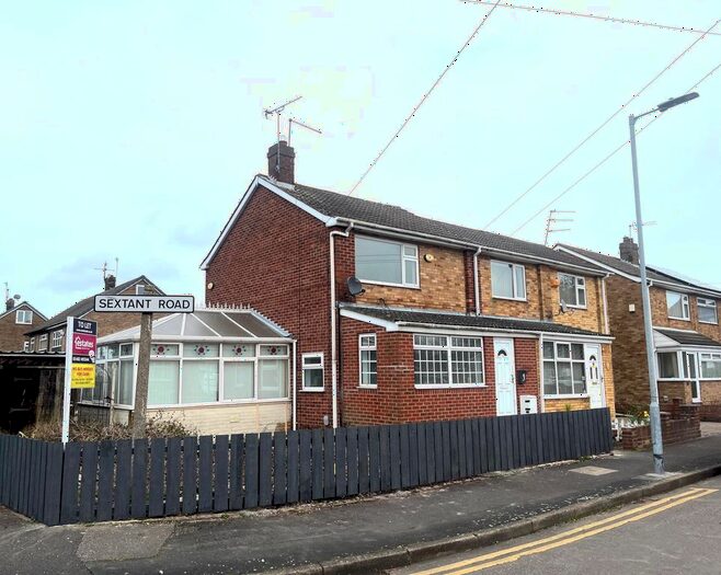 3 Bedroom Semi-Detached House To Rent In Sextant Road, Hull, HU6