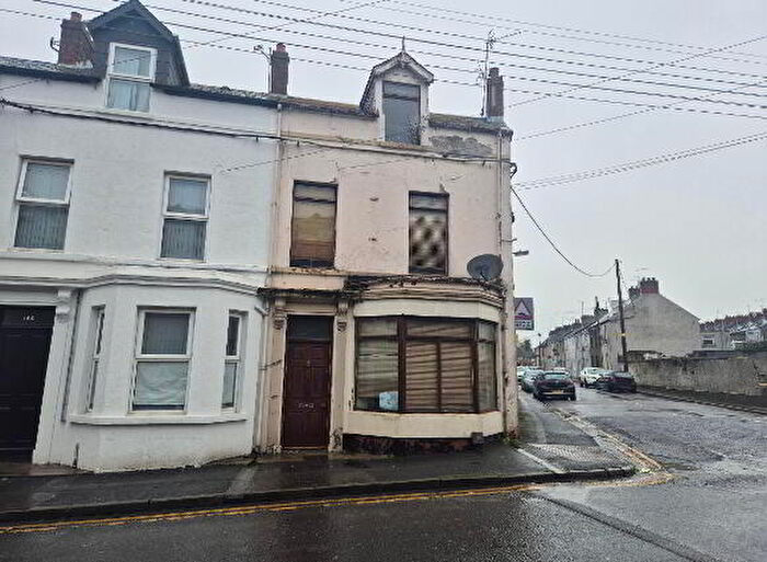 4 Bedroom End Of Terrace House For Sale In Thomas Street, Portadown, BT62