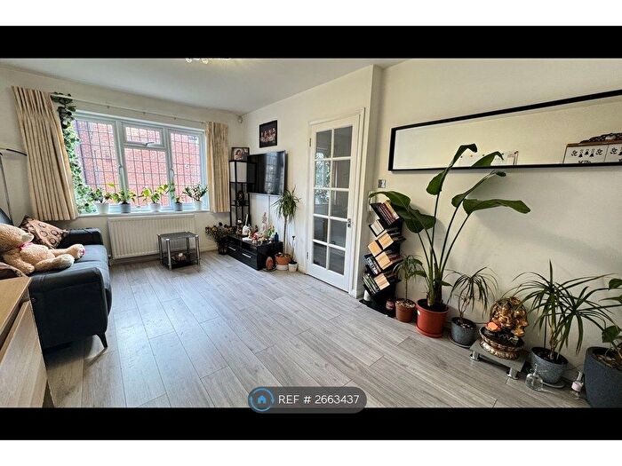 1 Bedroom Maisonette To Rent In Whisperwood Close, Harrow, HA3