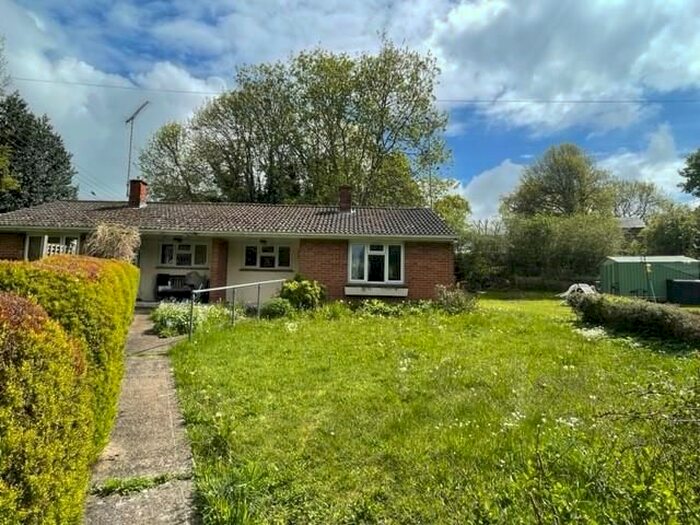 1 Bedroom Semi-Detached Bungalow For Sale In Bulpits Hill, Vernham Dean, Andover, SP11