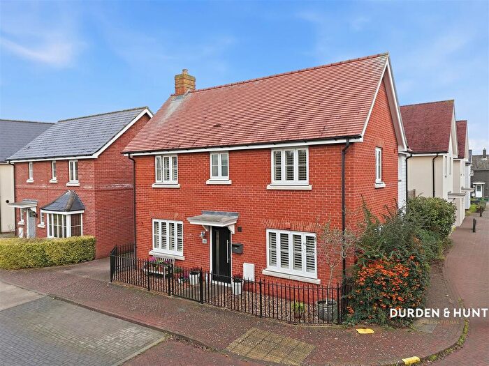 4 Bedroom Detached House For Sale In Corunna Drive, Colchester, CO2