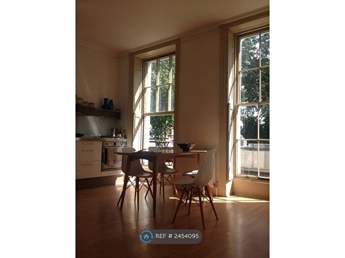 1 Bedroom Flat To Rent In Newington Green, London, N16