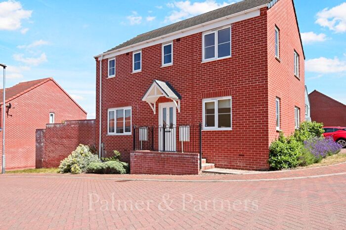3 Bedroom Detached House To Rent In Elm Close, Great Blakenham, Ipswich, Suffolk, IP6